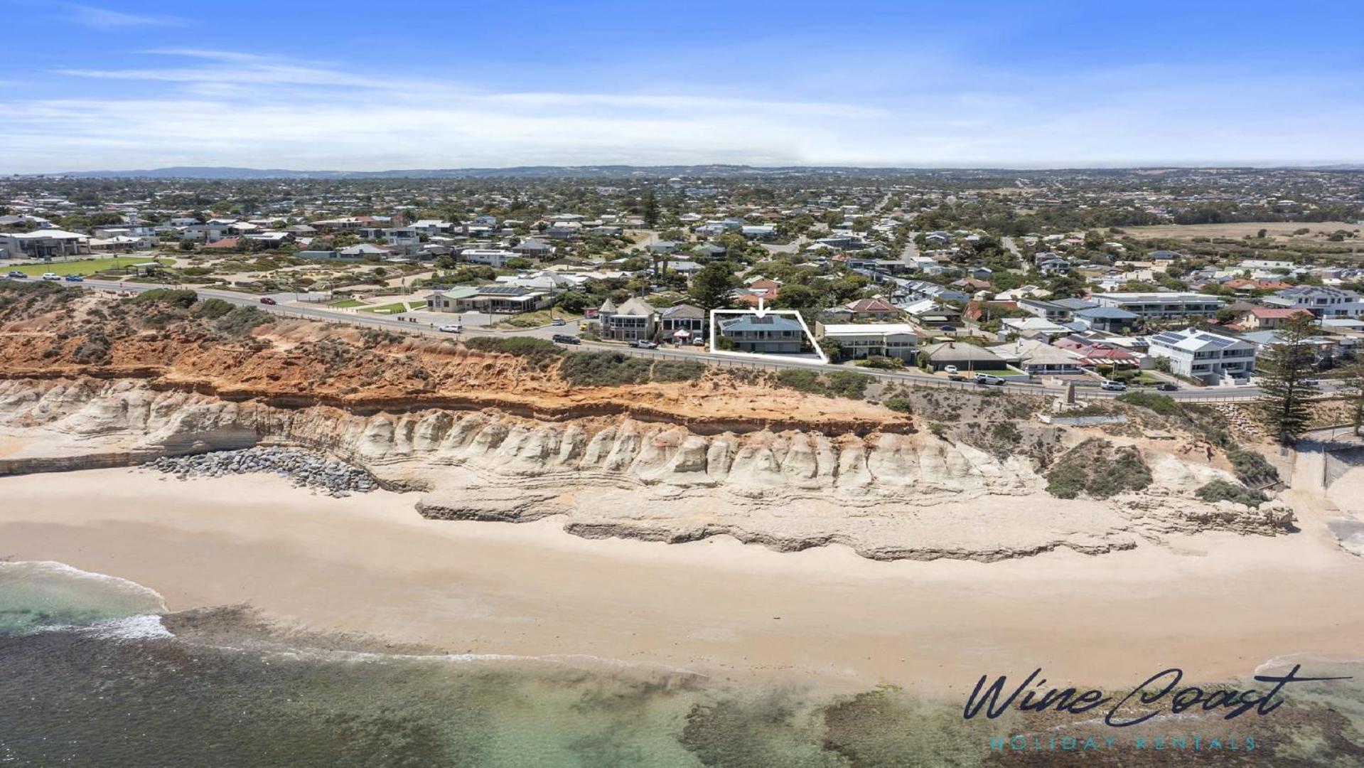 35 Degrees South By Wine Coast Holiday Rentals Port Noarlunga Exterior photo