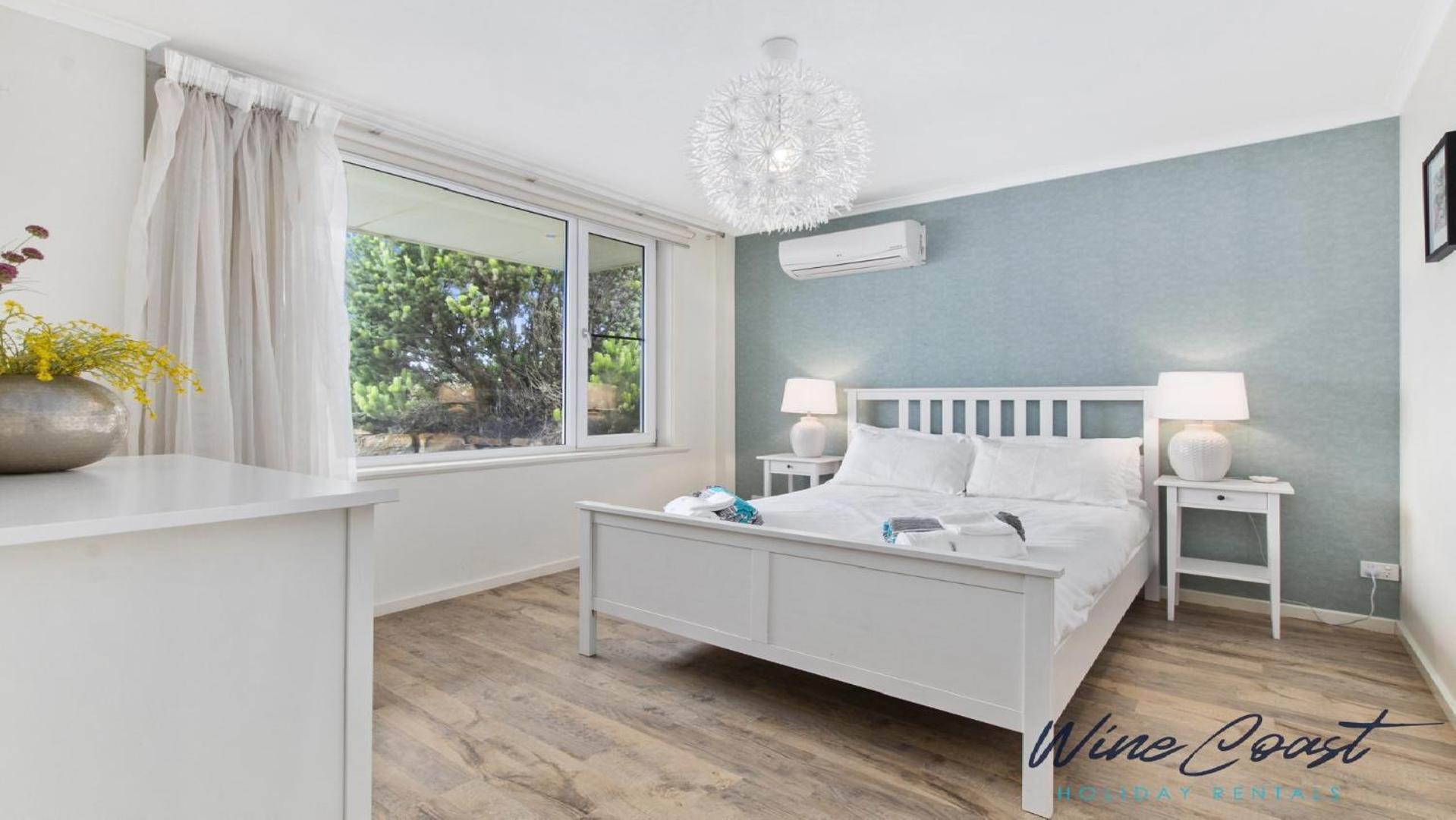 35 Degrees South By Wine Coast Holiday Rentals Port Noarlunga Exterior photo